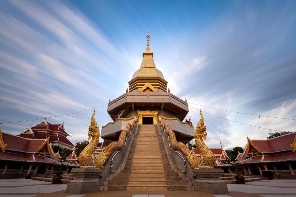 B2 Udon Thani Boutique And Budget Hotel Buitenkant foto