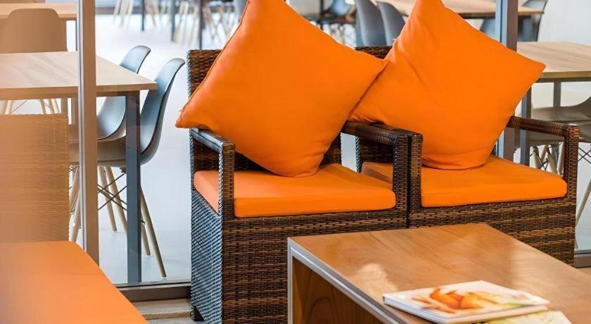 B2 Udon Thani Boutique And Budget Hotel Buitenkant foto