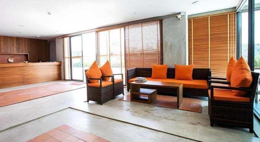 B2 Udon Thani Boutique And Budget Hotel Buitenkant foto