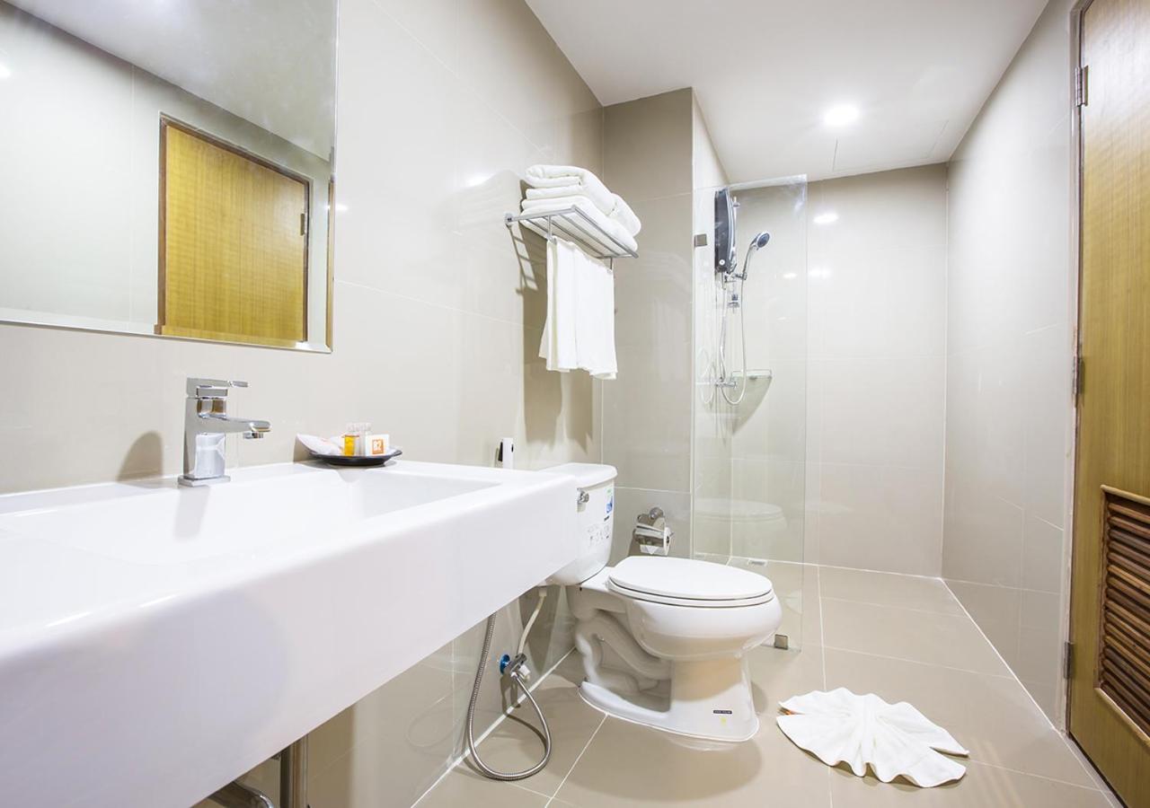 B2 Udon Thani Boutique And Budget Hotel Buitenkant foto